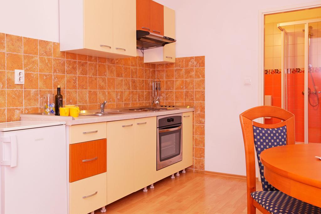 Guest House Kod Peskarije Vela Luka Rom bilde