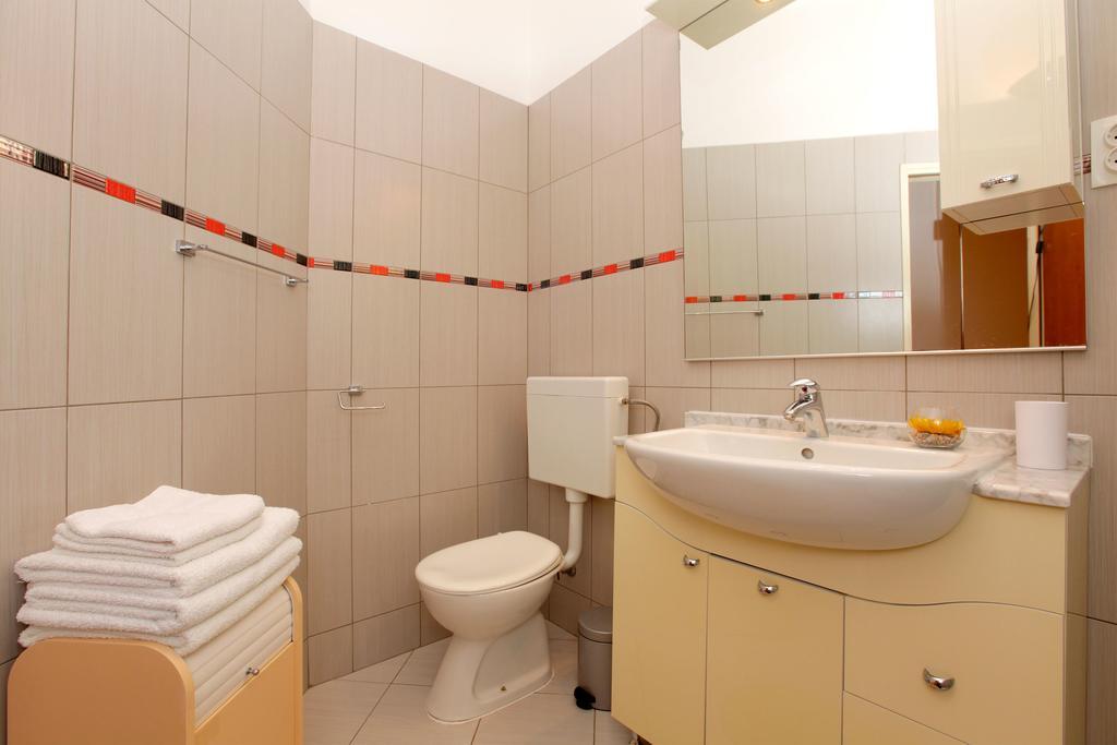Guest House Kod Peskarije Vela Luka Rom bilde