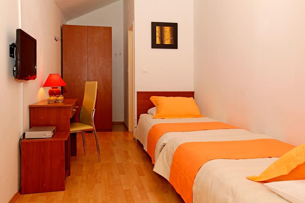 Guest House Kod Peskarije Vela Luka Rom bilde